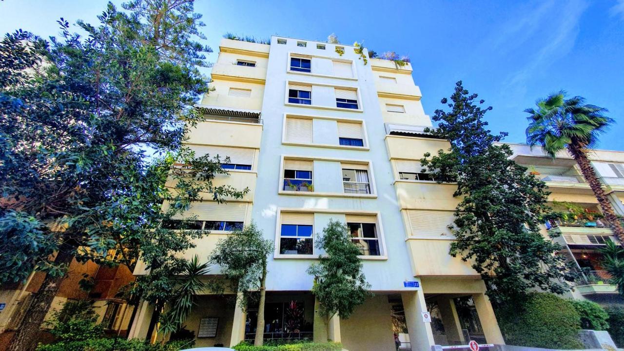 Bnbisrael Apartments - Melchett Plume Tel Aviv Bagian luar foto